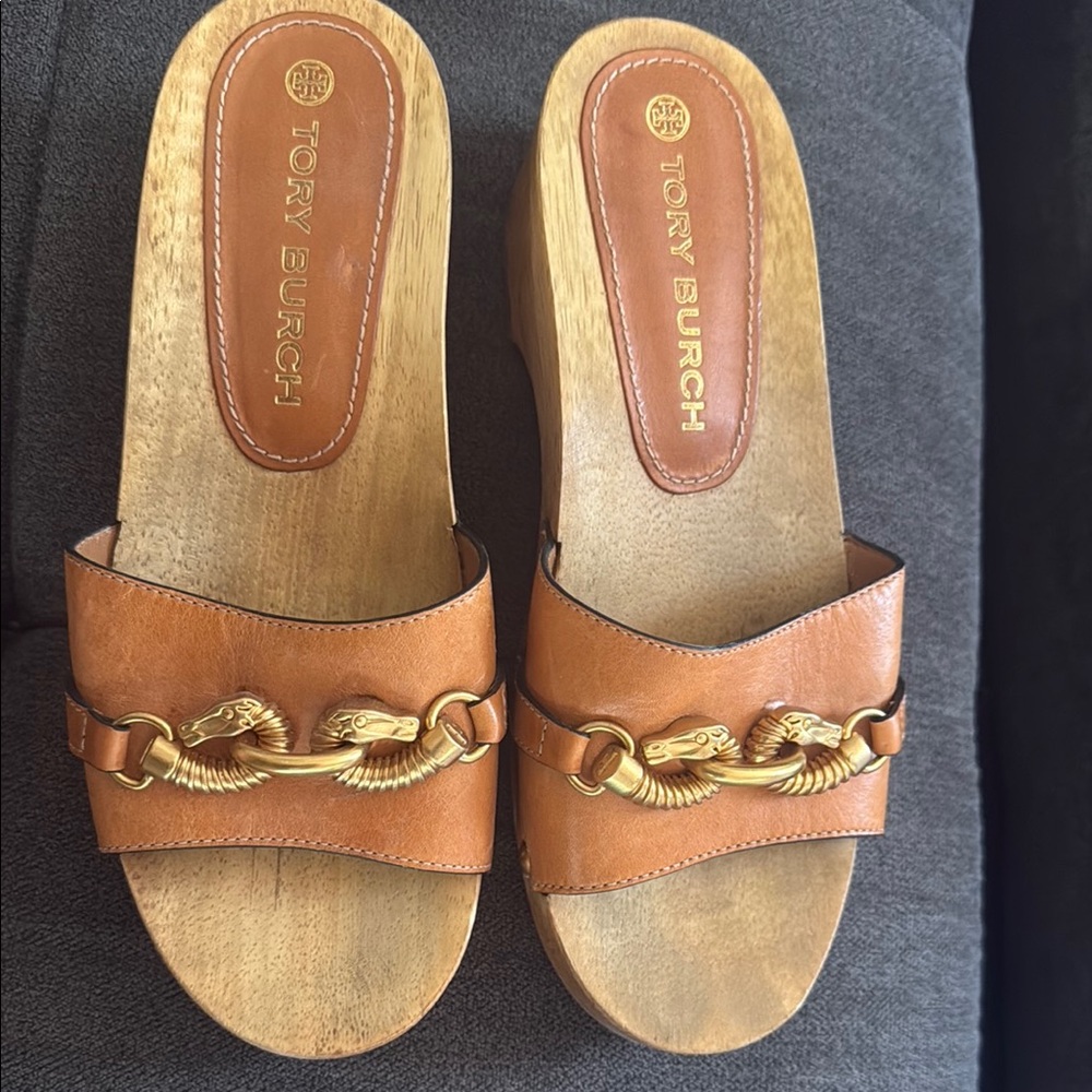 Bundle! Tory Burch Brown Leather Slide Sandals and woven leather crossbody